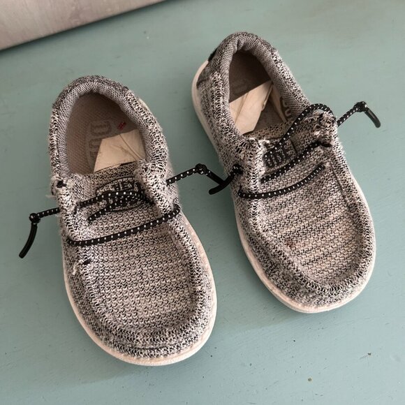 HEY DUDE Toddler Boys Wally Loafers Slip On Shoes Size 7 Stretch Slip On Sneaker - Picture 8 of 8